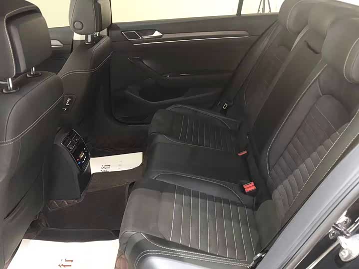 Фото 9 - Volkswagen Magotan