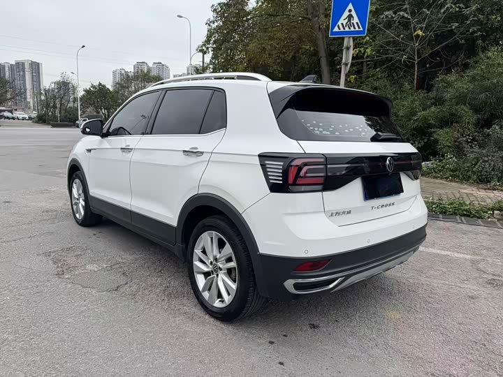 Фото 7 - Volkswagen T-Cross