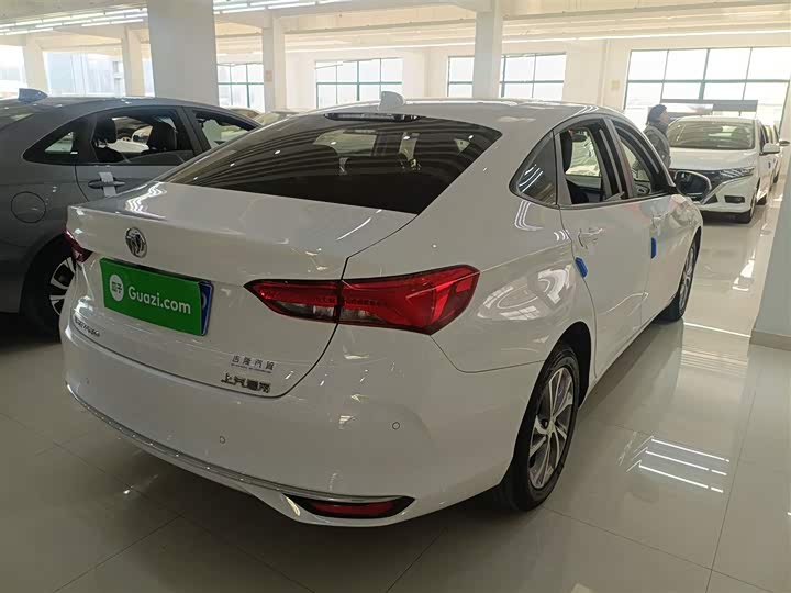Фото 7 - Buick Verano
