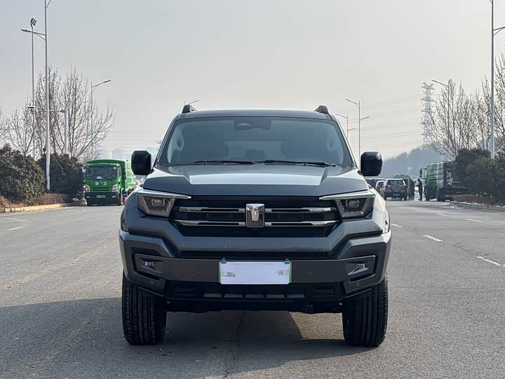 Фото 2 - Tank 400 Hybrid