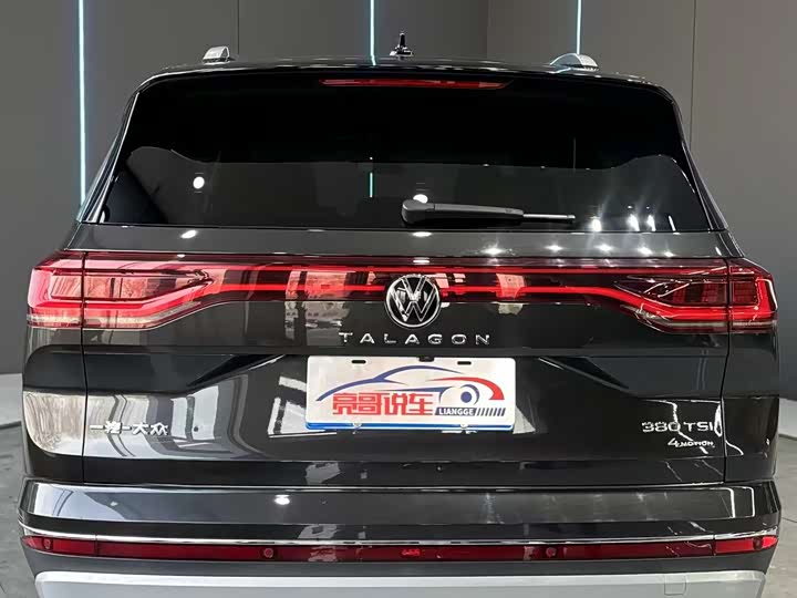 Фото 7 - Volkswagen Talagon