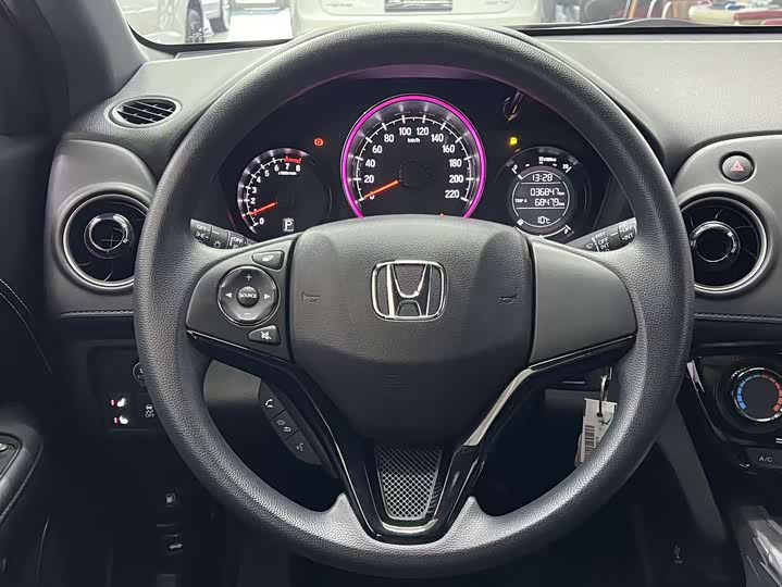 Фото 9 - Honda XR-V