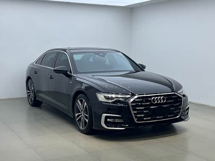 Фото 3 - Audi A6L