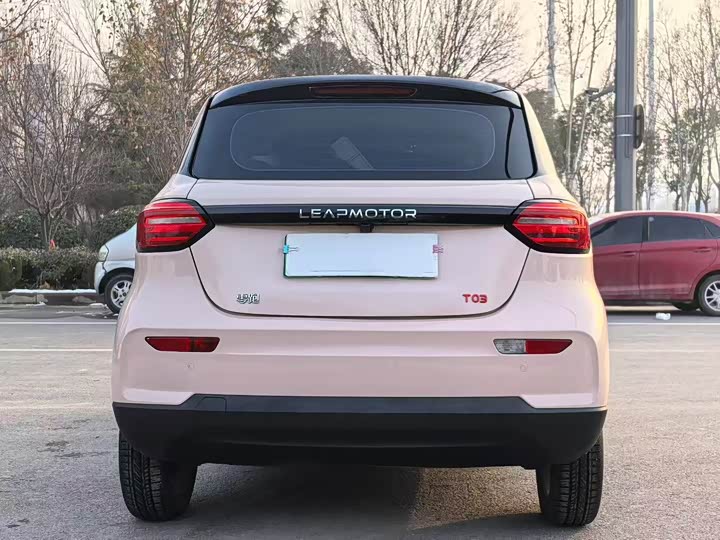 Фото 8 - Leapmotor T03