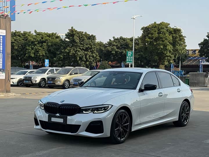 Фото 1 - BMW 3 Series