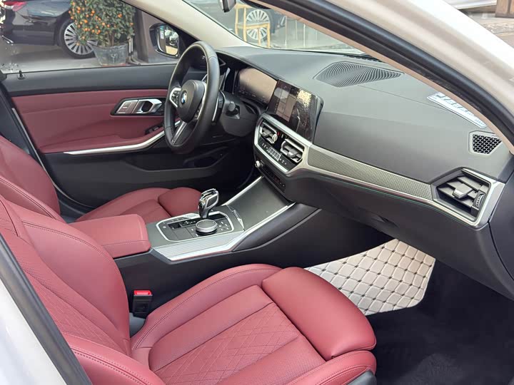 Фото 8 - BMW 3 Series