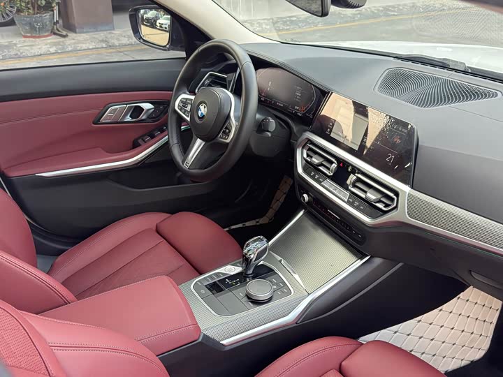 Фото 9 - BMW 3 Series