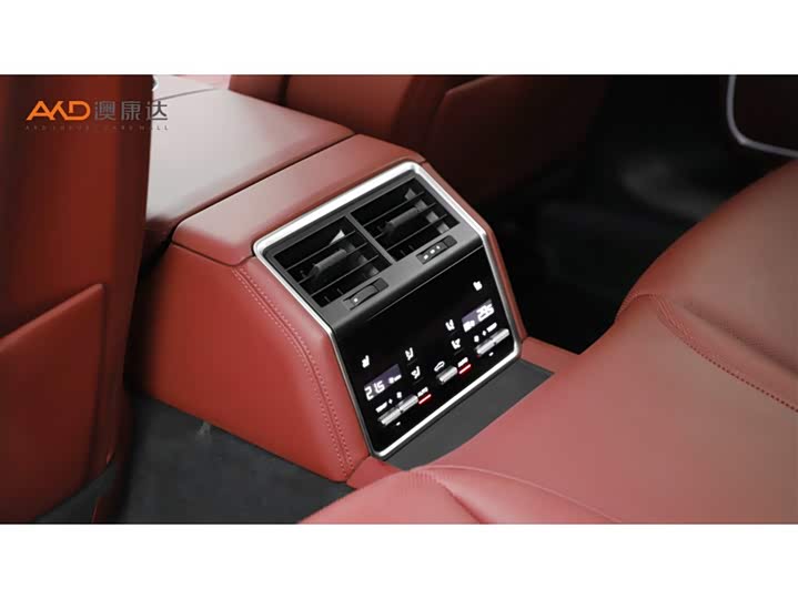 Фото 9 - Porsche Panamera Hybrid