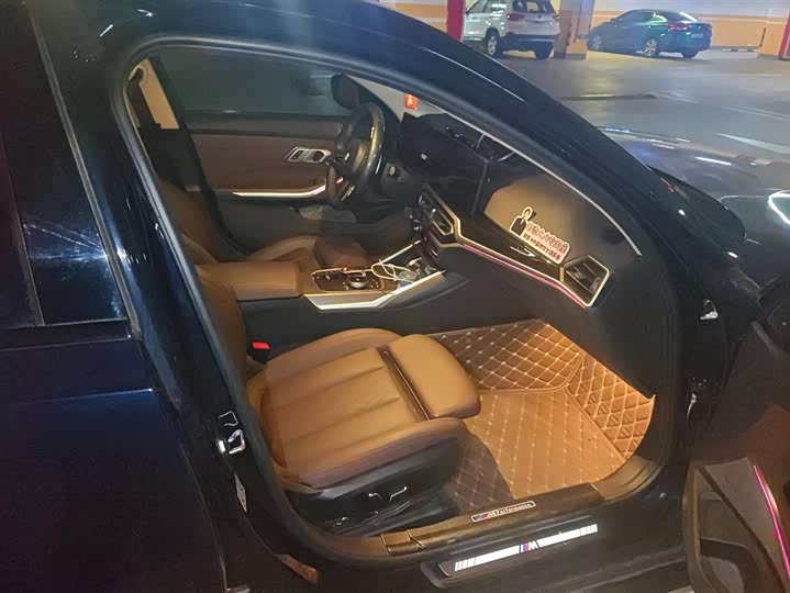 Фото 8 - BMW 3 Series