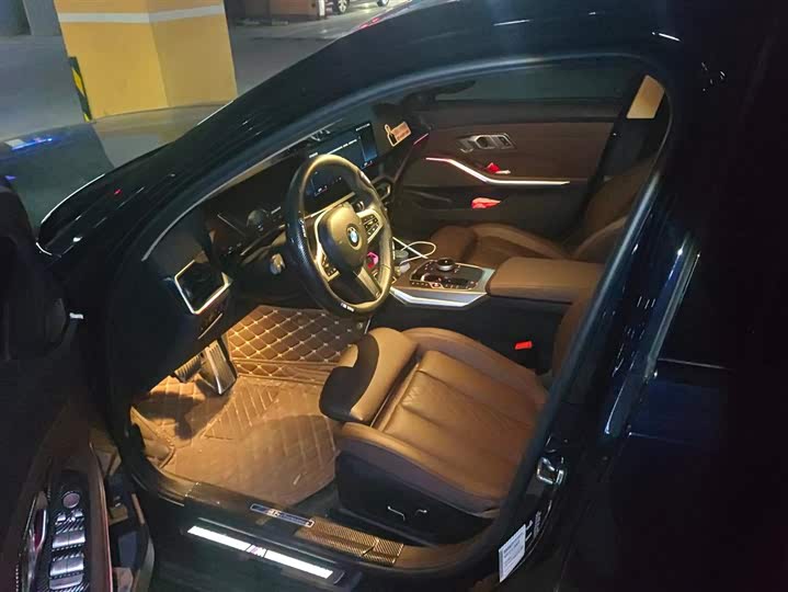 Фото 9 - BMW 3 Series