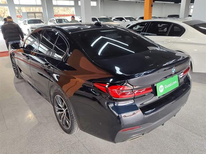 Фото 5 - BMW 5 Series