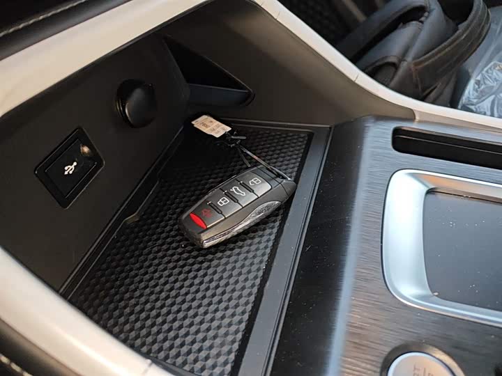 Фото 9 - Haval H6