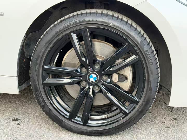 Фото 4 - BMW 1 Series