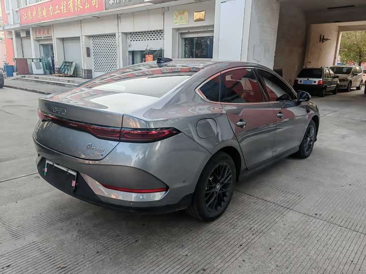 Фото 6 - BYD Qin Plus