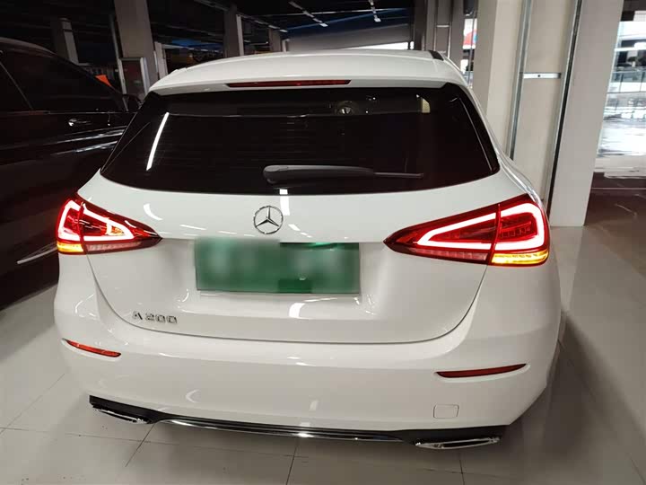 Фото 6 - Mercedes-Benz A-Class