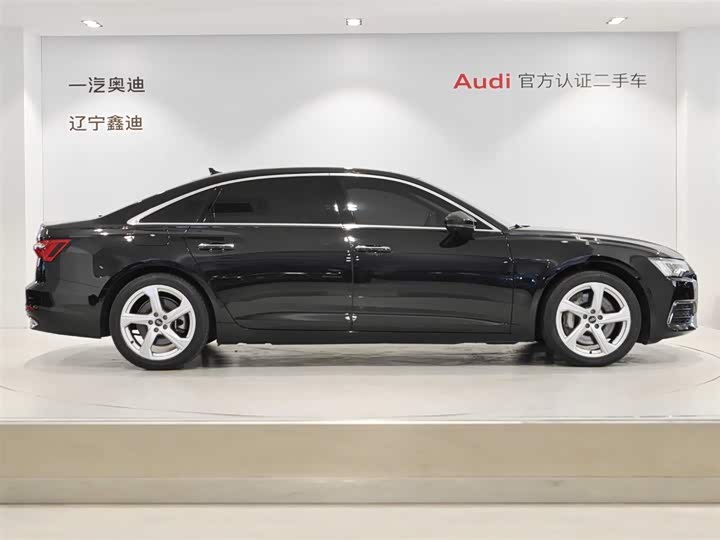 Фото 3 - Audi A6L
