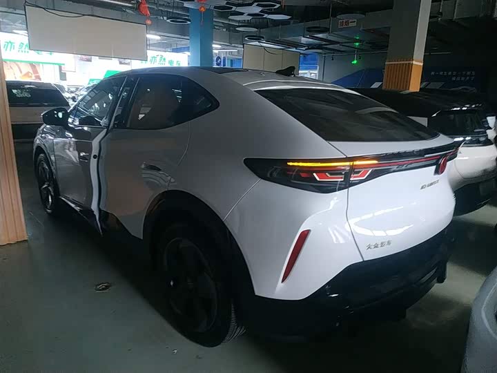 Фото 5 - Volkswagen ID.Unyx