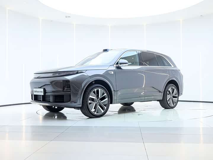 Фото 1 - LiXiang L7