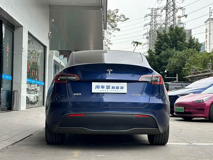 Фото 5 - Tesla Model Y