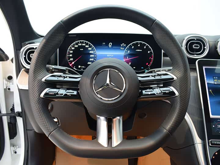 Фото 8 - Mercedes-Benz C-Class