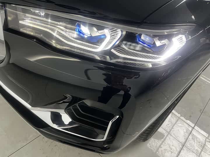 Фото 6 - BMW X7