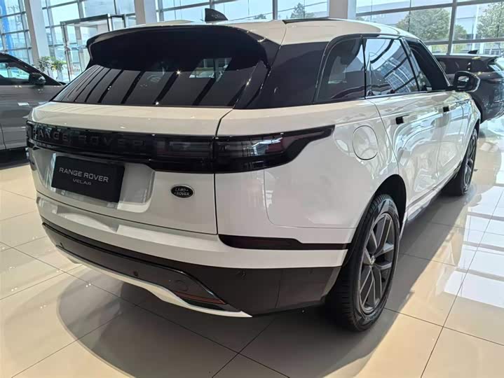 Фото 4 - Land Rover Range Rover Velar