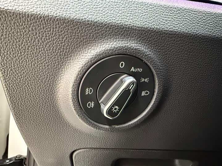 Фото 9 - Volkswagen Tayron