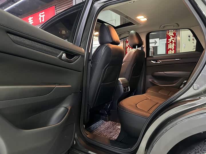 Фото 4 - Mazda CX-5