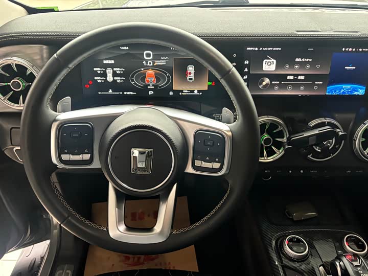 Фото 8 - Tank 300