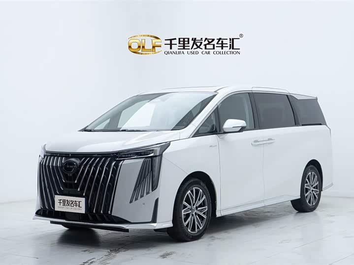 Фото 1 - GAC Trumpchi M8