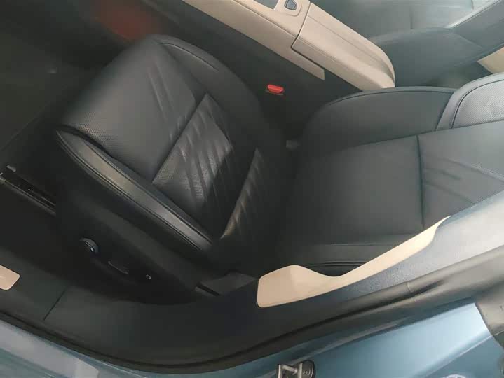 Фото 9 - Zeekr 001