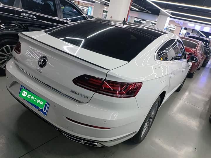 Фото 7 - Volkswagen CC