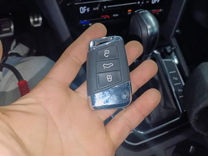 Фото 9 - Volkswagen CC