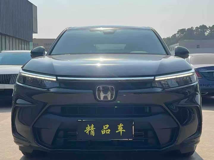 Фото 2 - Honda Breeze