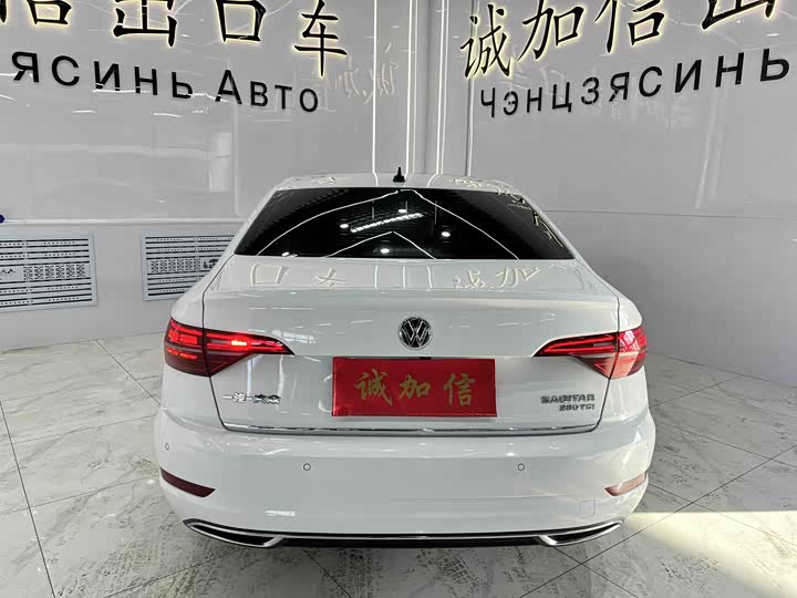 Фото 3 - Volkswagen Sagitar L