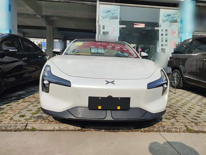 Фото 3 - XPeng Mona M03