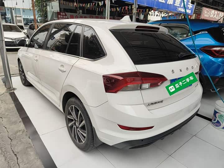 Фото 5 - Skoda Rapid Spaceback