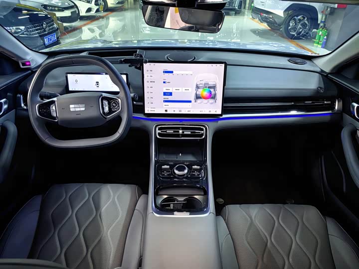 Фото 6 - Geely Galaxy A7