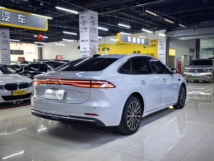 Фото 7 - Geely Galaxy A7