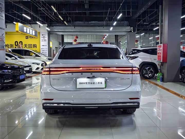 Фото 8 - Geely Galaxy A7