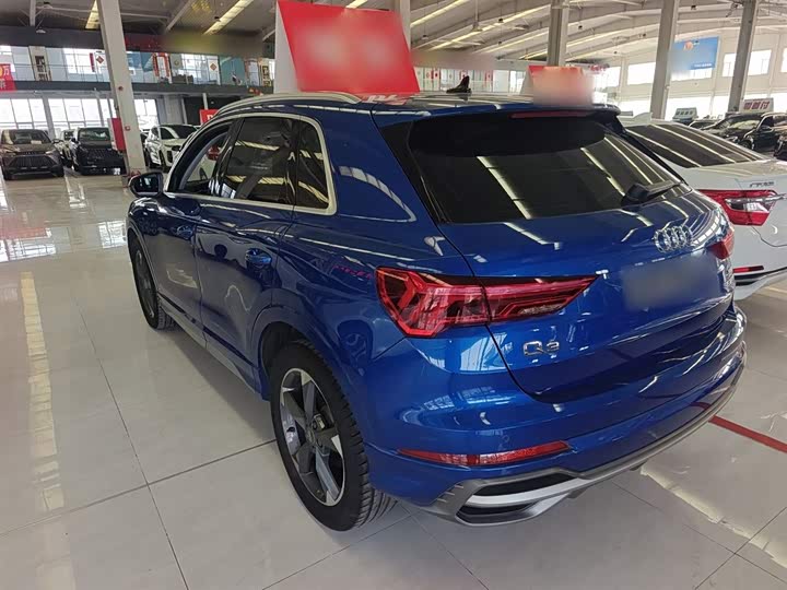Фото 5 - Audi Q3