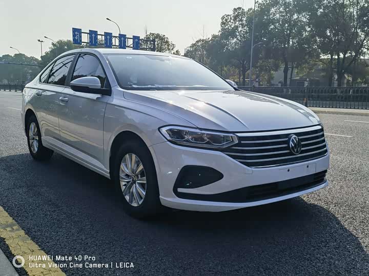 Фото 3 - Volkswagen Lavida