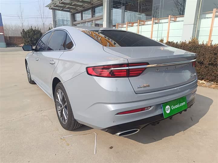 Фото 5 - Geely Preface