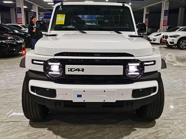 Фото 3 - Chery iCar V23