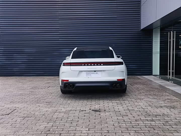 Фото 5 - Porsche Panamera