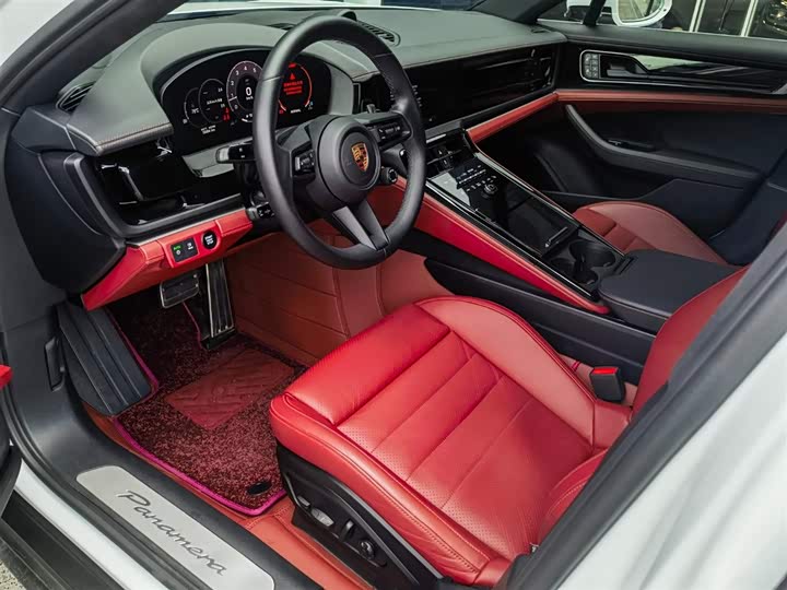 Фото 7 - Porsche Panamera