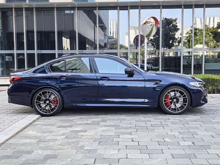 Фото 5 - BMW M5