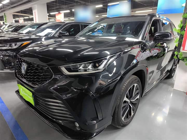 Фото 2 - Toyota Crown Kluger