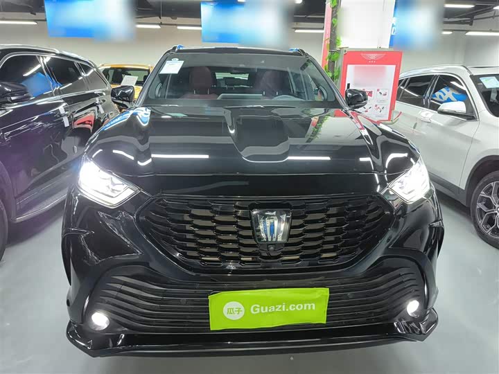 Фото 3 - Toyota Crown Kluger