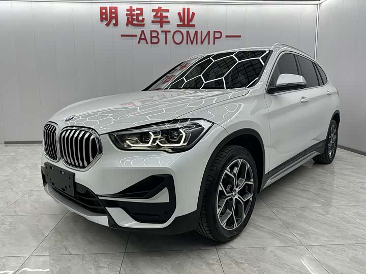Фото 1 - BMW X1